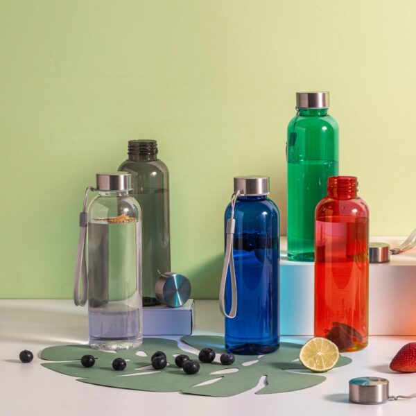 ENDERS M. Recyklovaného PET (100% rPET) láhev s lesklým průsvitným povrchem 600 ml