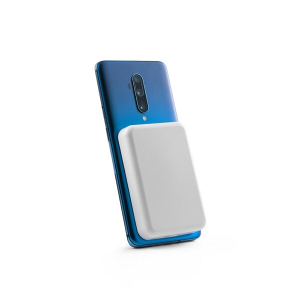 AMPERE 5. Magnetická power banka 5 000 mAh s 15W superrychlou bezdrátovou nabíječkou ve recyklovaného ABS (100% rABS)